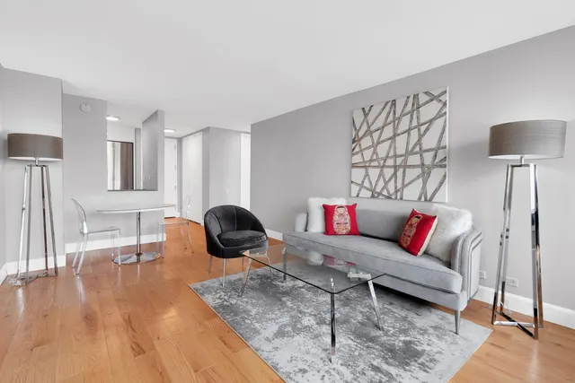 515 East 72nd Street