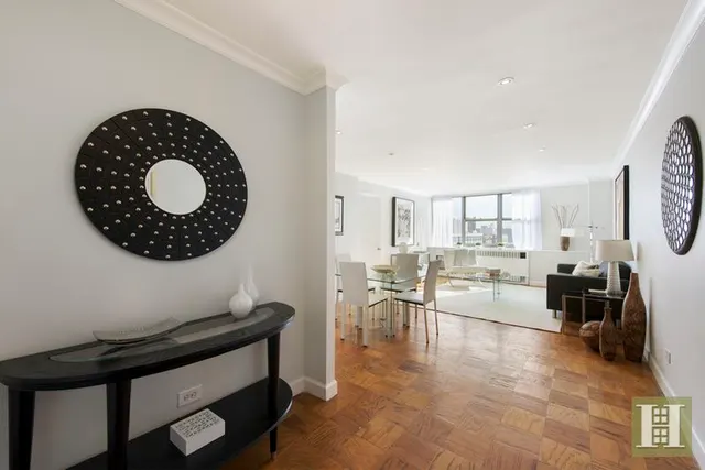 32 Gramercy Park South
