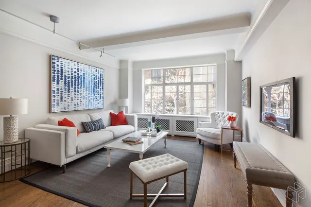 44 Gramercy Park North