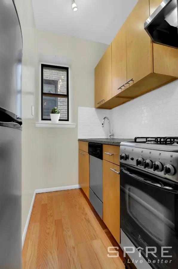 207 East 21st Street