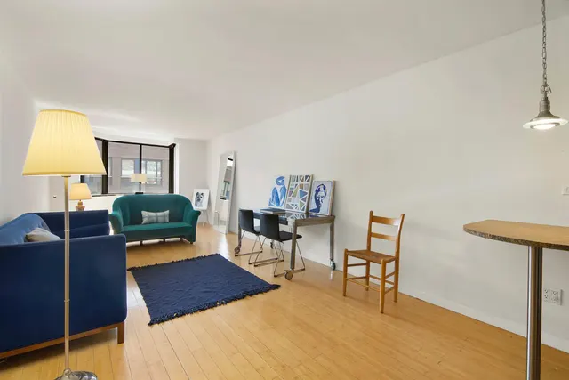 445 West 54th Street