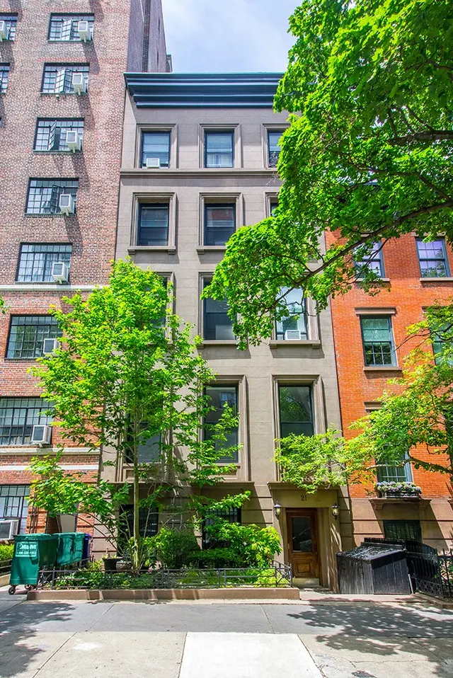 21 Monroe Place