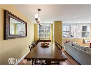 77 Seventh Avenue