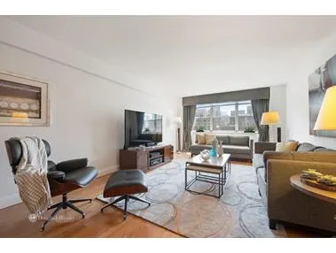 20 East 68th Street