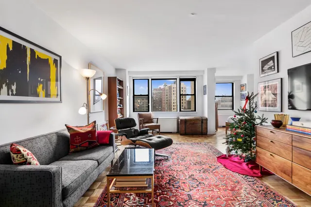 201 East 21st Street