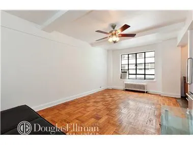 140 East 40th Street