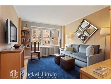 130 East 63rd Street