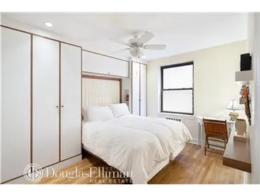 54 East 8 Street