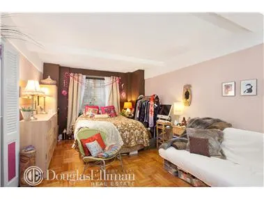 140 East 40th Street