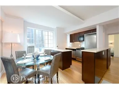 140 East 40th Street