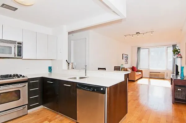 13-11 Jackson Avenue