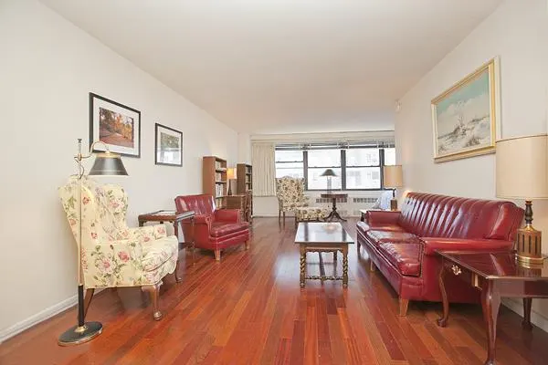 345 East 81st Street