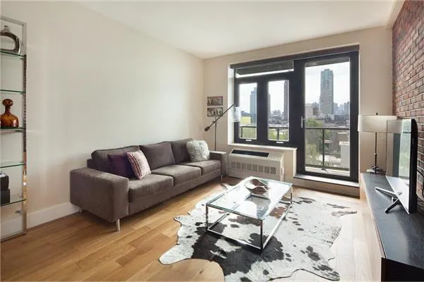 47-34 11th Street