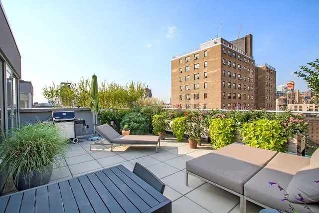 420 West 25th Street