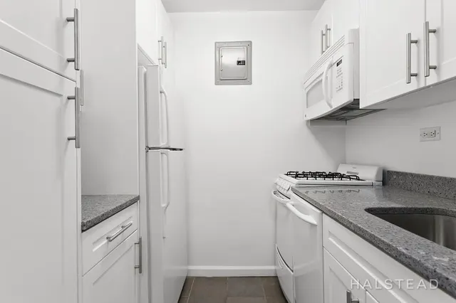 320 East 58th Street