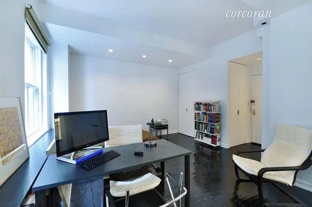 4 Lexington Avenue