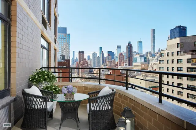 400 East 70th Street