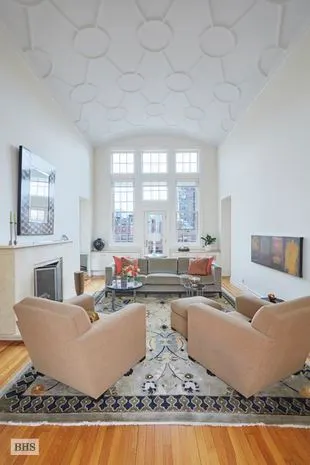 45 East 9th Street