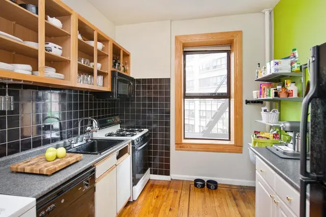 485 Central Park West