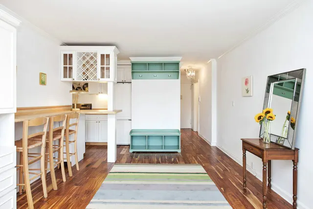 240 East 76th Street