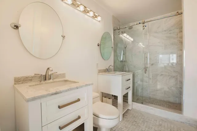 300 East 59th Street