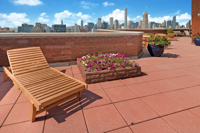 330 East 75th Street