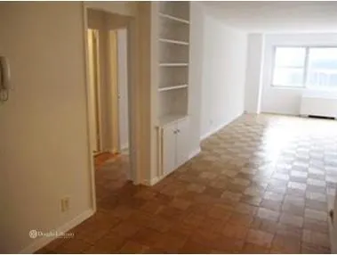 211 East 53rd Street