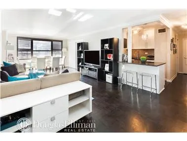 196 East 75th Street