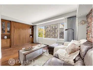 33 Greenwich Avenue