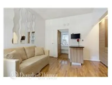 26 Gramercy Park South