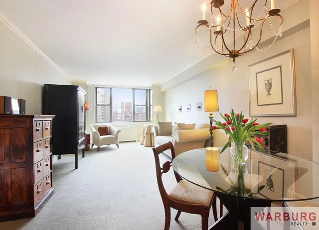444 East 86th Street