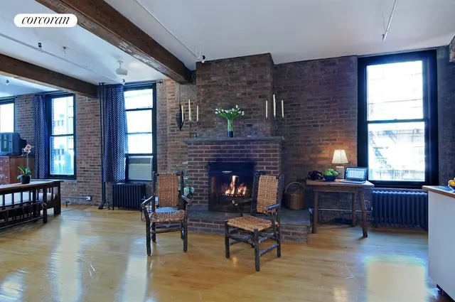 33 Bleecker Street