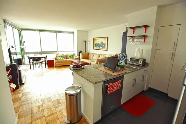 505 West 37th Street