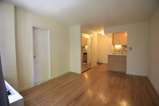 306 Mott Street