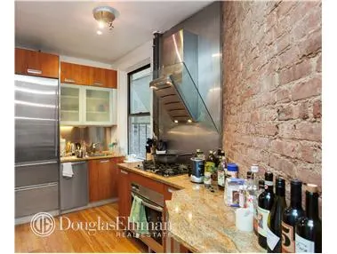 139 East 30th Street