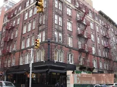 234-236 Thompson Street