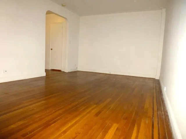 8 East 48th Street