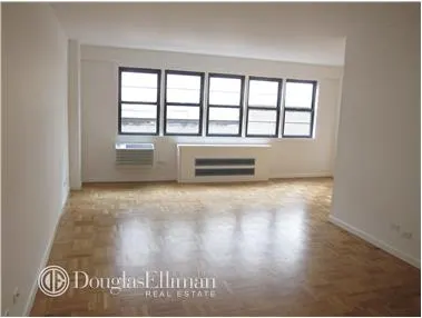 320 East 58th Street