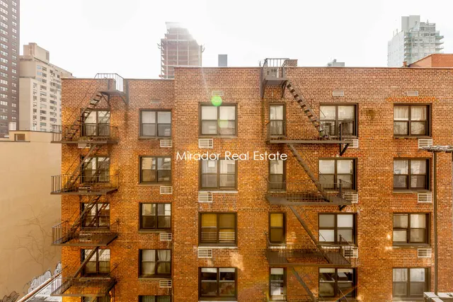 342 East 55th Street