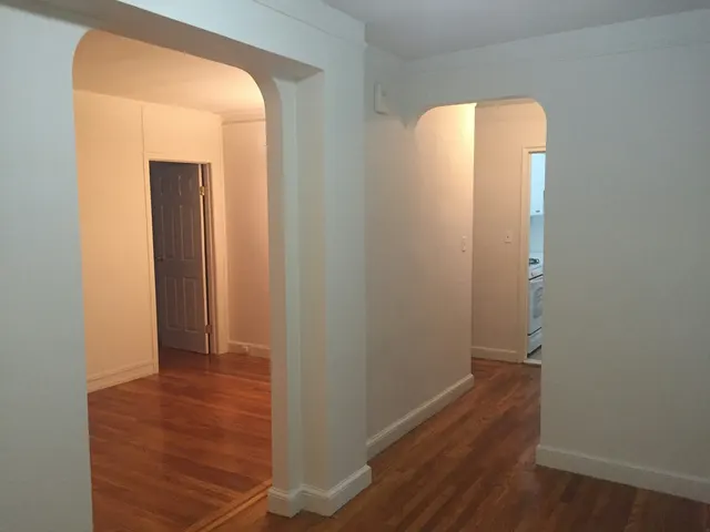 8 East 48th Street