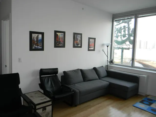 45-40 Center Boulevard