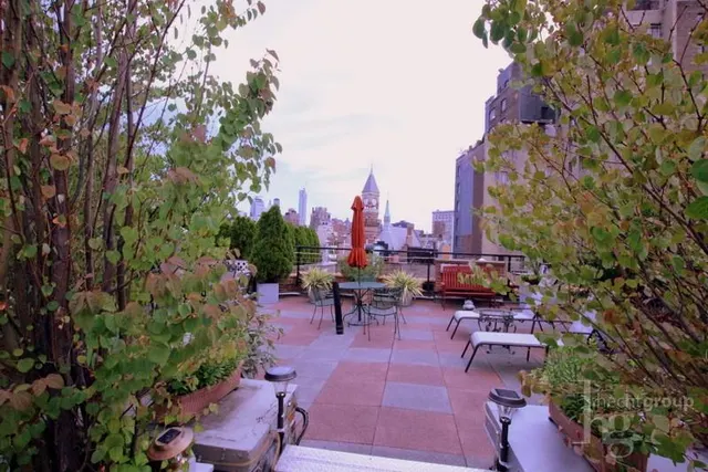 140 West Tenth Street
