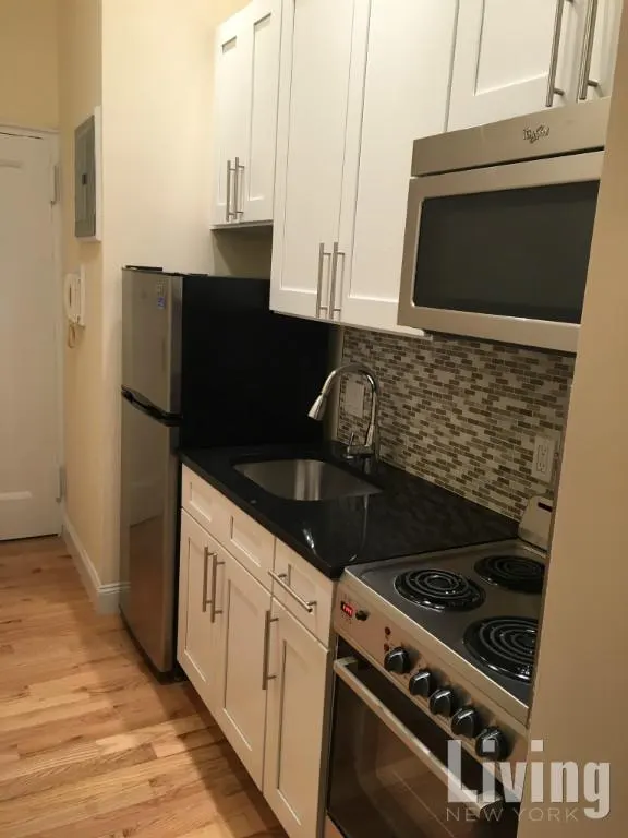 211 West 53rd Street