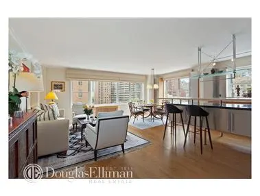 130 East 63rd Street