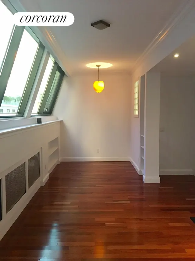 140 West 58th Street