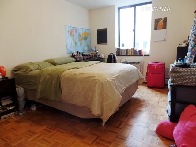 4 West 104th Street