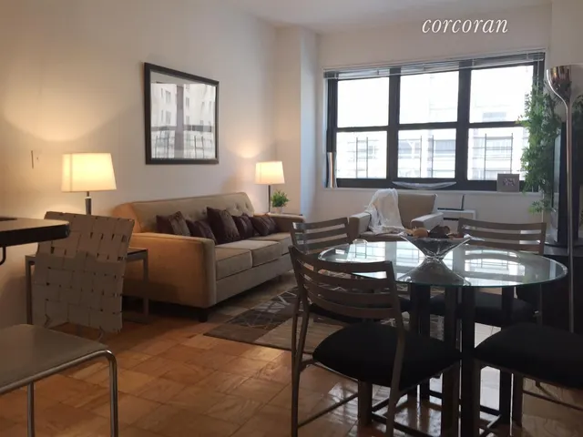 200 East 72nd Street