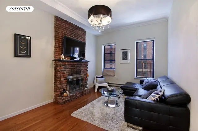 433 West 24th Street