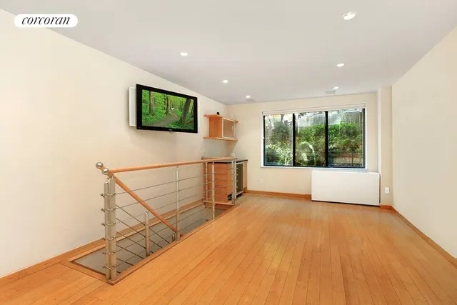 445 West 54th Street