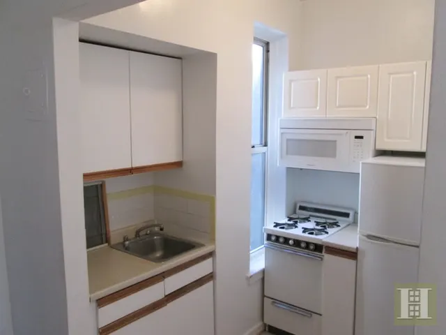 406 West 51st Street